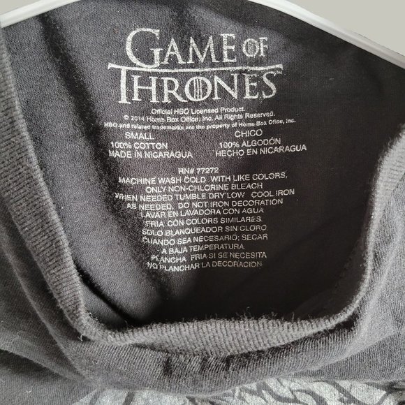 Game of Thrones Tshirt Winter is Coming Short Sleeve Black Size Small - Picture 3 of 3